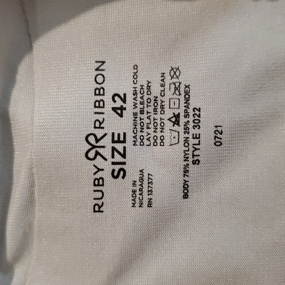 Like New Ruby Ribbon Style 3022 Cami, Silver or Light Grey, Size 42 - Picture 7 of 7